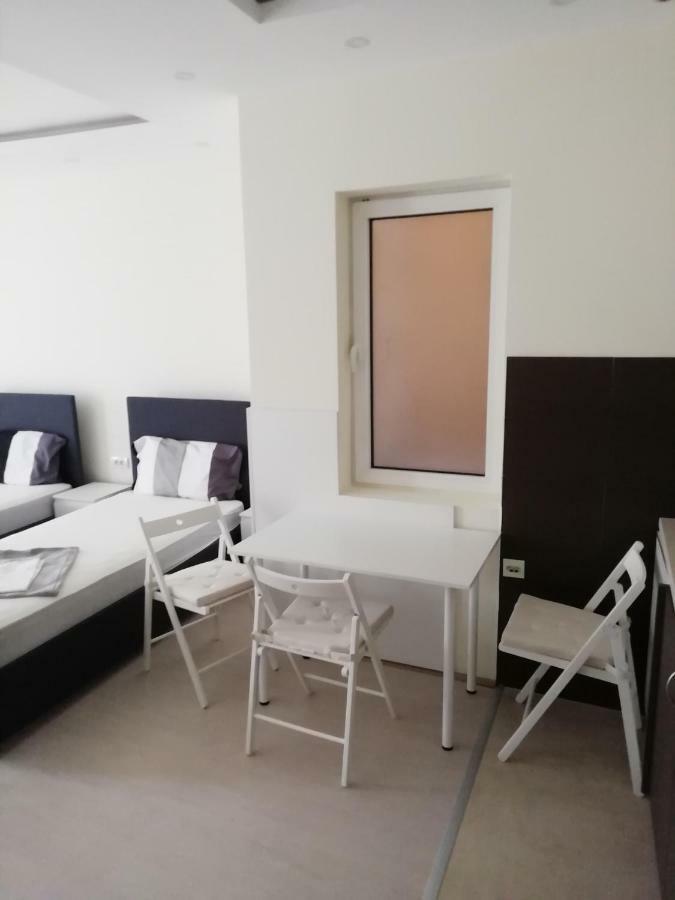 Accommodation Elegance Ниш Экстерьер фото